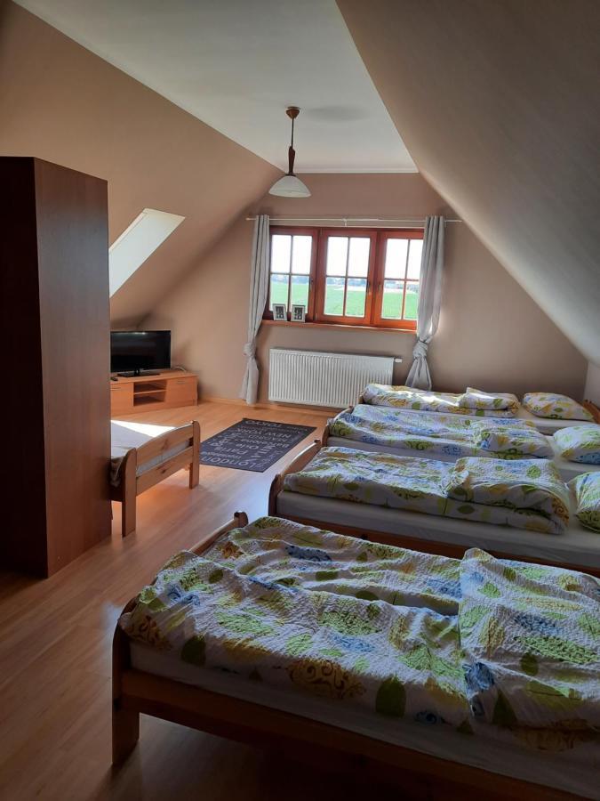Dom Wakacyjny Hortensja Jastrzebia Gora Mieroszyno Esterno foto